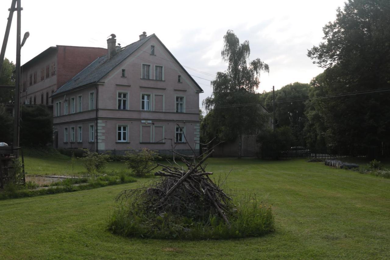 Pokoje W Starym Mlynie Kudowa-Zdrój Exterior foto